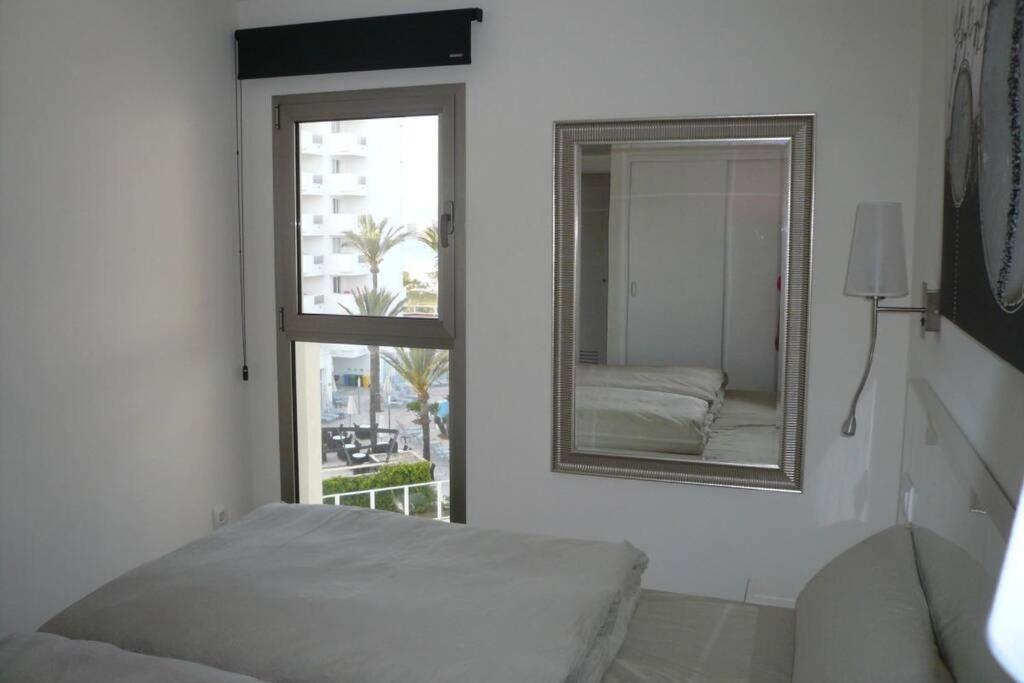 Modern Apartment With Stunning Sea View Cala Millor  Eksteriør billede